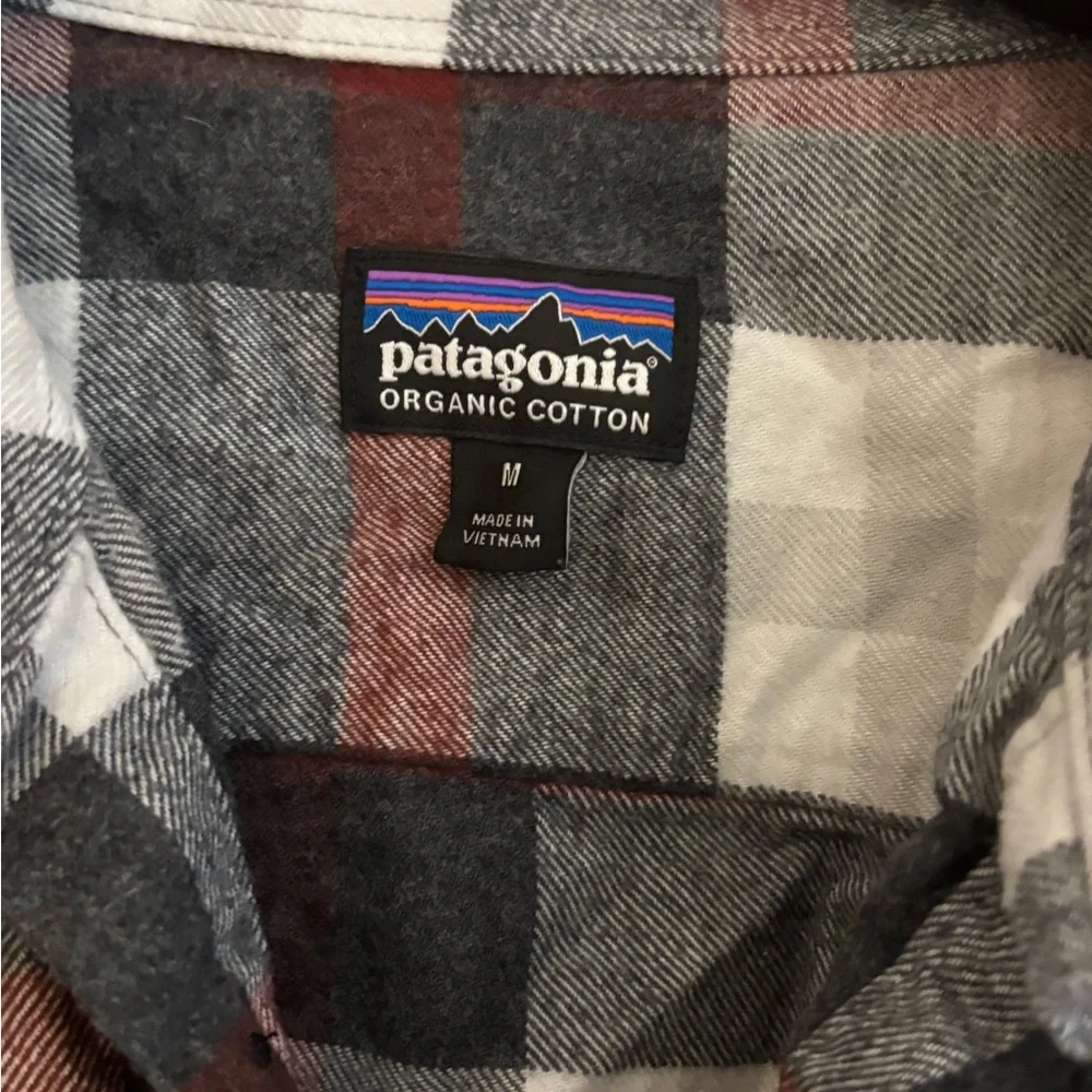 Patagonia Organic Cotton Checkered Shirt - Picture 2 of 4